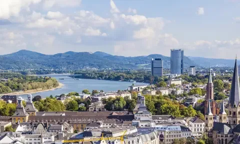 Bonn’de Bina Temizliği
